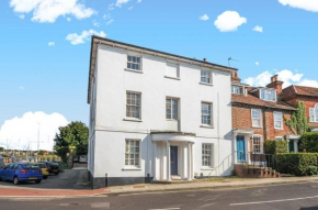 Dolphin House, Emsworth